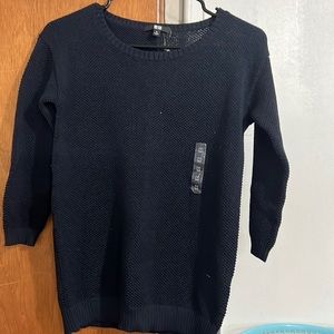 Uniqlo sweater